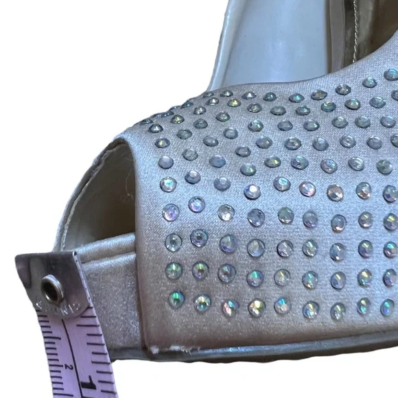 JLO Jennifer Lopez Blingy Blush 6 M Rhinestone Heels~ Dress Shoes Peep Toe - Picture 11 of 13